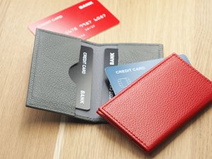 RFID krediit-ja ettevõttekaardihoidja 211015